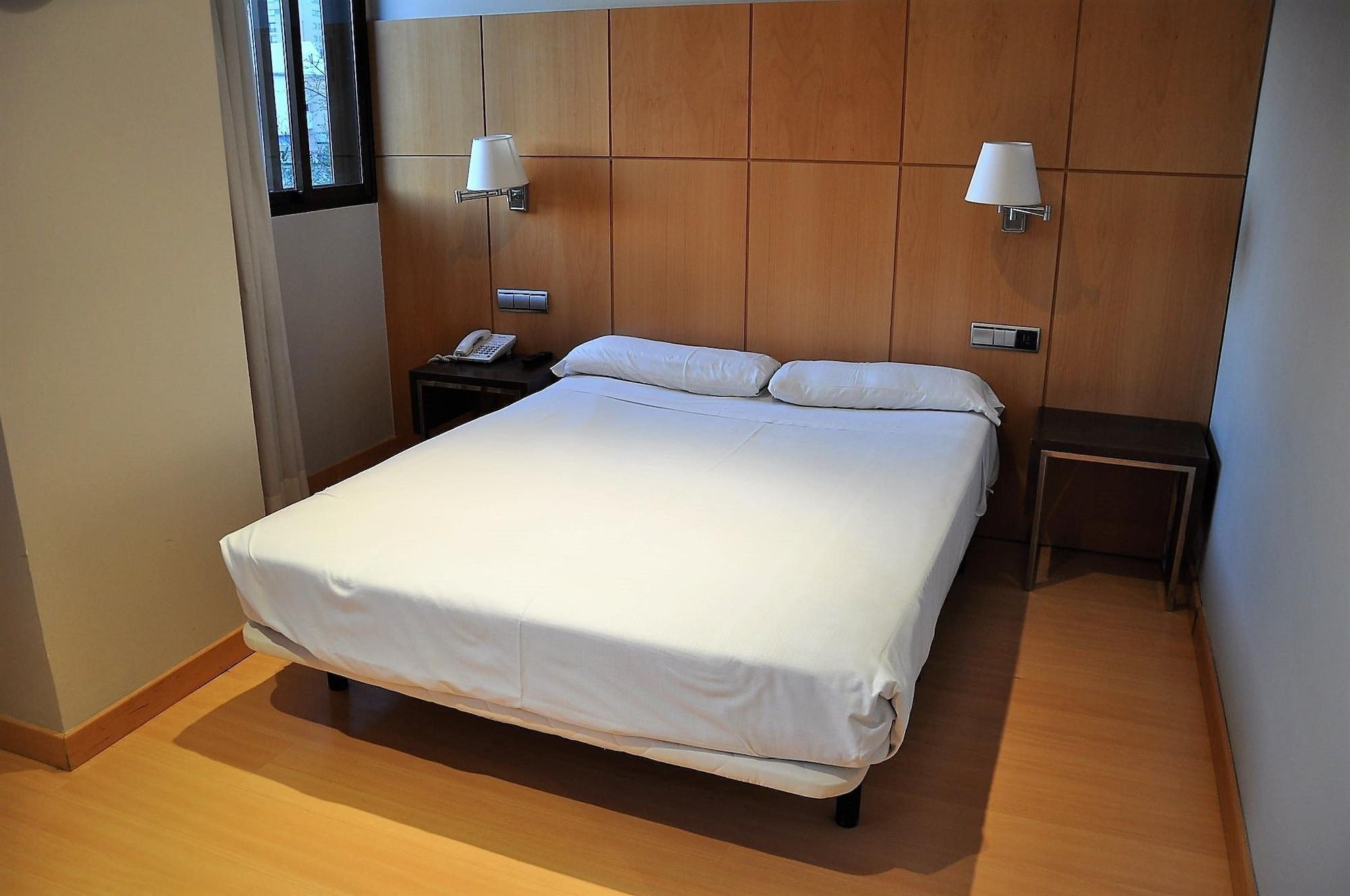 Hotel Feria バリャドリド エクステリア 写真